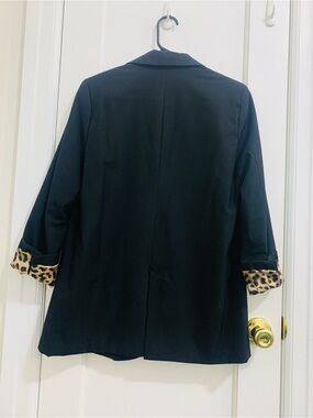 Zara Black Tailored Jacket with Leopard pint sleeves